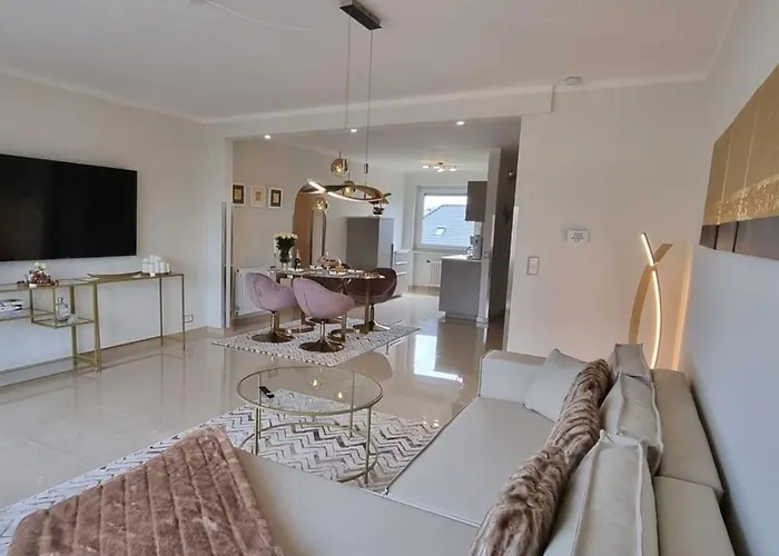 Drosselquartier - Elegant Und Edel Lejlighed